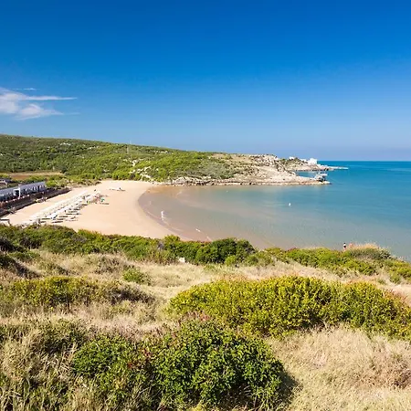 Hotel Valtur Baia Del Gusmay