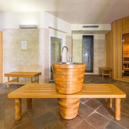 Hotel Valtur Baia Del Gusmay