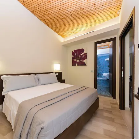 Hotel Valtur Baia Del Gusmay