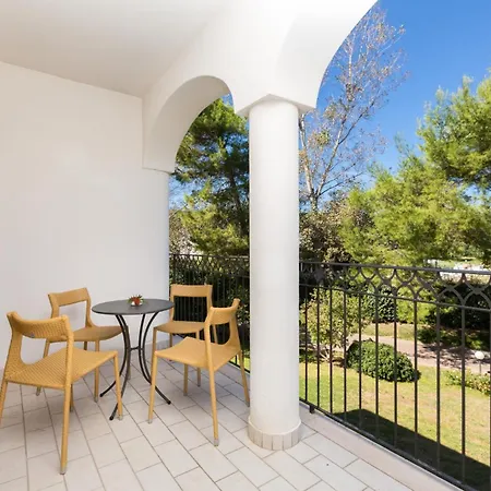 Valtur Baia Del Gusmay Hotel