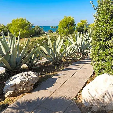 Valtur Baia Del Gusmay Пескичи