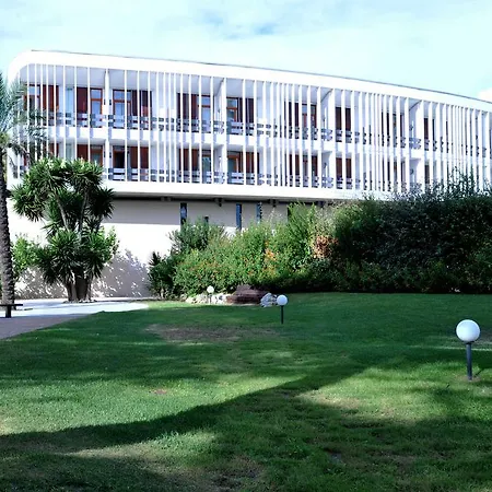 Hotel Valtur Baia Del Gusmay