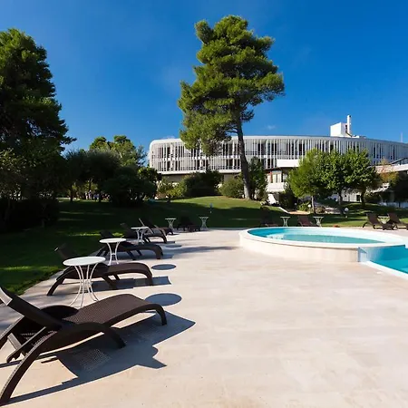 Valtur Baia Del Gusmay Отель 4*