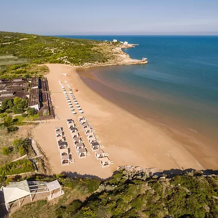 Hotel Valtur Baia Del Gusmay