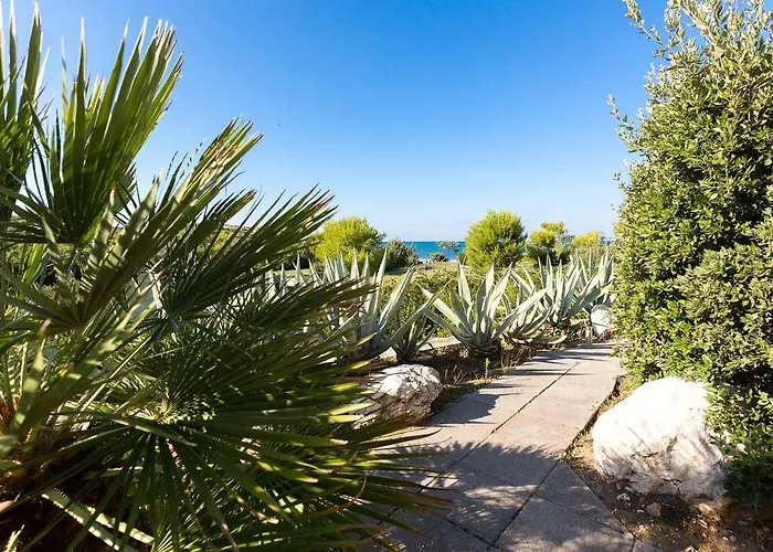 Valtur Baia Del Gusmay Hotell 4*